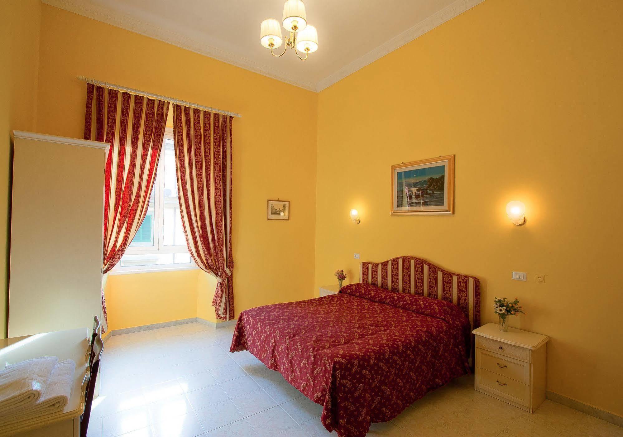 Bed In Roma Bed and Breakfast Buitenkant foto
